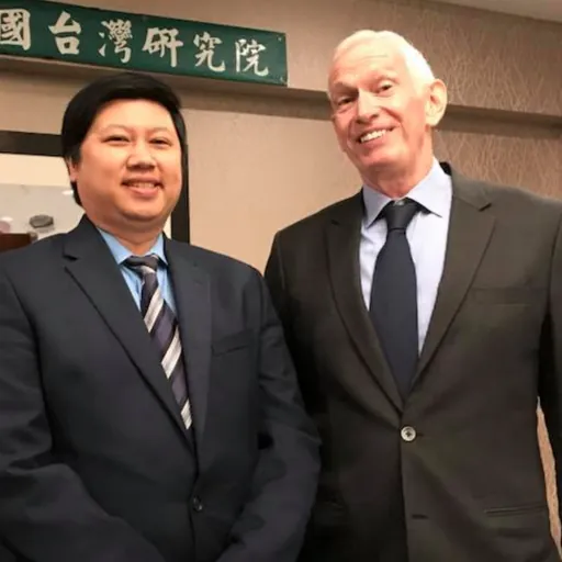 Portrait of Ken Wu