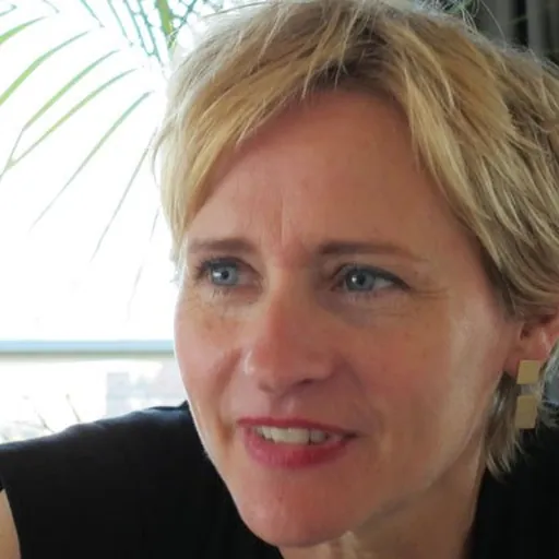 Portrait of Giny Vos