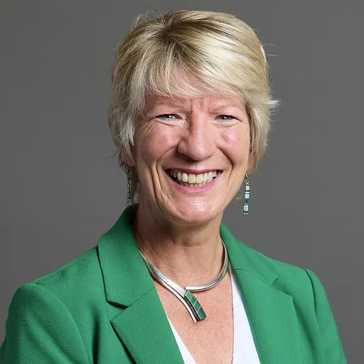 Portrait of Pippa Heylings