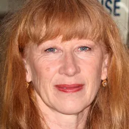 Portrait of Loreena McKennitt