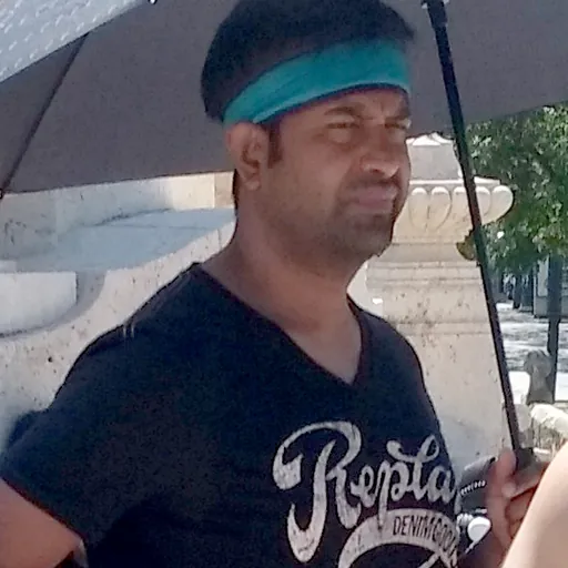 Portrait of Vennela Kishore