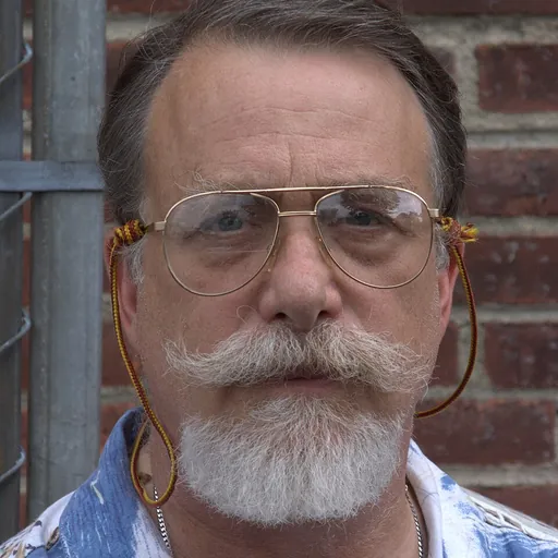 Portrait of Hugh Loebner