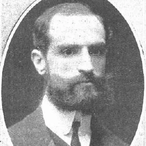 Portrait of Carlos Padrós