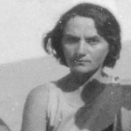 Portrait of Leah Bergstein