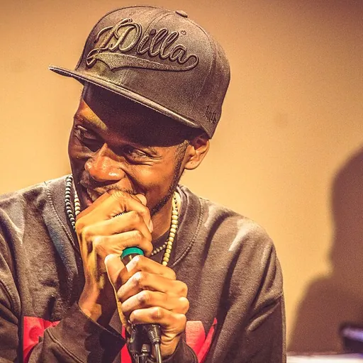 Portrait of Illa J