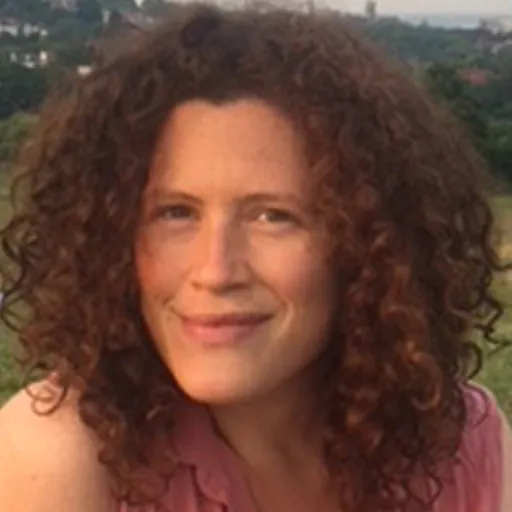 Portrait of Zoe Strimpel