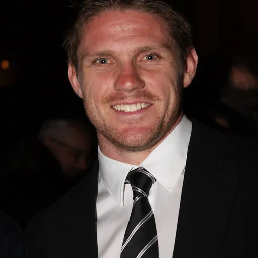 Portrait of Chris Lawrence