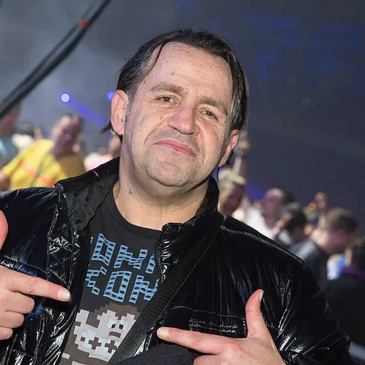 Portrait of DJ Quicksilver