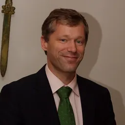 Portrait of Lars Brownworth