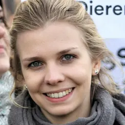 Portrait of Eva Akerboom