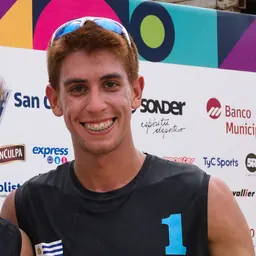 Portrait of Mauricio Vieyto