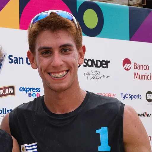 Portrait of Mauricio Vieyto