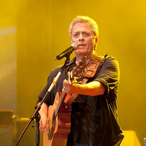 Portrait of Shlomo Artzi