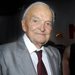 Portrait of Walter Haeussermann