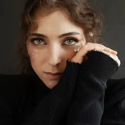 Portrait of Roni Dalumi