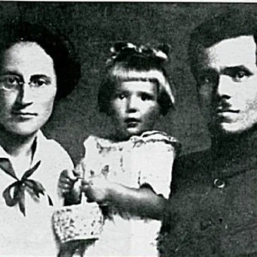 Portrait of Olena Makhno