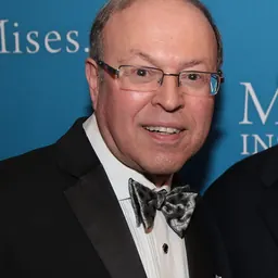 Portrait of Murray Sabrin