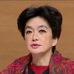 Portrait of Anne Cheng