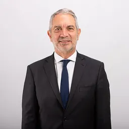 Portrait of Julio Alak