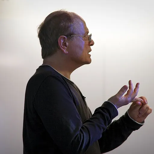 Portrait of Eric von Hippel