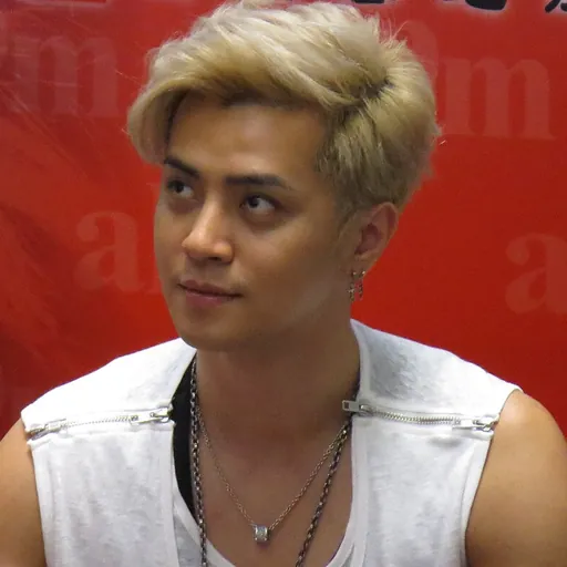 Portrait of Show Lo