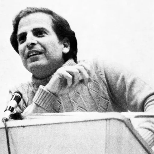Portrait of Lee Mendelson