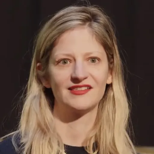 Portrait of Lauren Elkin
