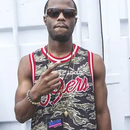 Portrait of Casey Veggies