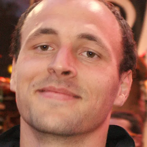 Portrait of Gordon Schildenfeld