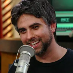 Portrait of Justin Robert Young