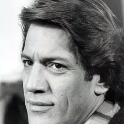 Portrait of Stephen Macht
