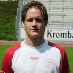 Portrait of Til Bettenstaedt
