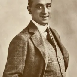 Portrait of Herbert Hübner