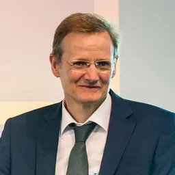 Portrait of Ludger Schuknecht