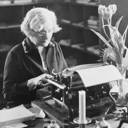 Portrait of Alma Söderhjelm