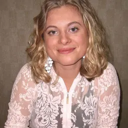 Portrait of Bonnie Piesse