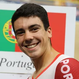 Portrait of Iúri Leitão