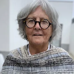 Portrait of Armanda Passos