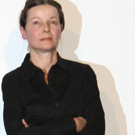 Portrait of Dominique Reymond