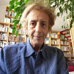 Portrait of Lucien-Samir Oulahbib