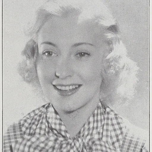 Portrait of Josseline Gaël