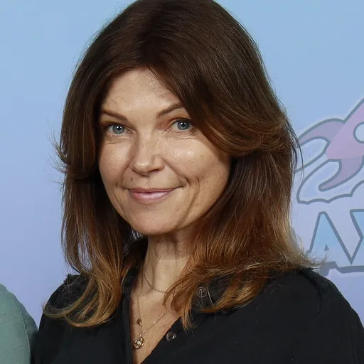 Portrait of Nicole de Boer