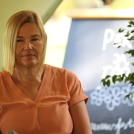 Portrait of Barbi Pilvre