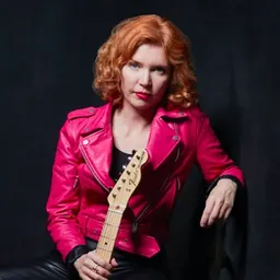 Portrait of Sue Foley
