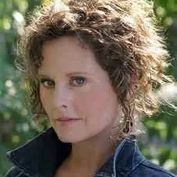 Portrait of Caitlin O'Heaney