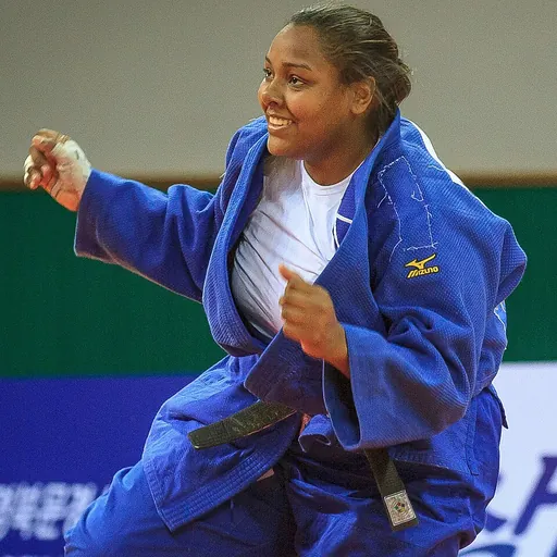 Portrait of Rochele Nunes