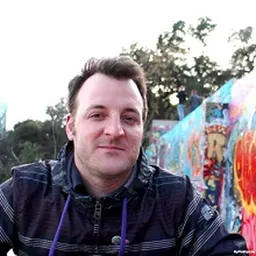 Portrait of Mike Warren