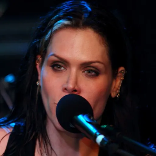 Portrait of Beth Hart