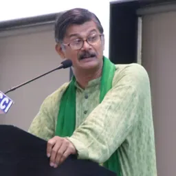 Portrait of Sunil Mishra