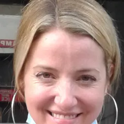 Portrait of Kelly Craig